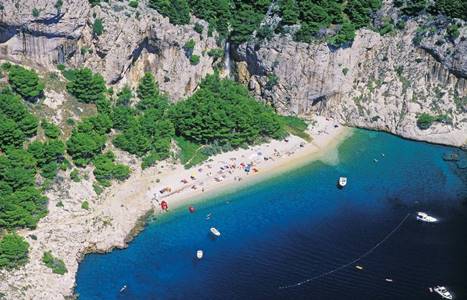 Vue aérienne d'une plage